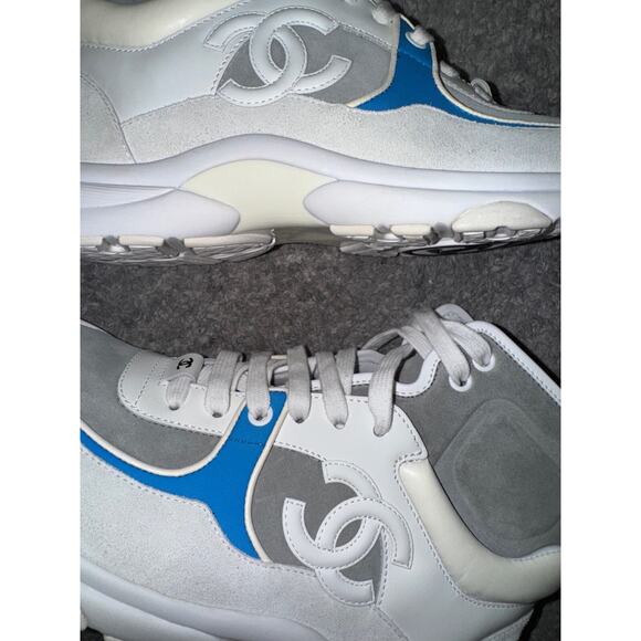 Chanel 18P Blue White Grey CC Logo Lace Up Tie Flat Trainer High Top Sneaker 38 - Picture 10 of 16